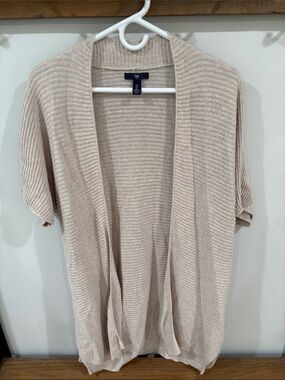 GAP Open-Front Short Sleeve Ribbed Cardigan in Beige